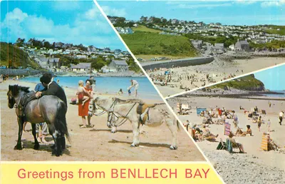 BENLLECH BAY — vista de praia com cavalos e camelo — Post Dennis Productions
