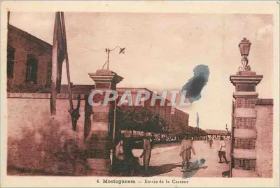 Mostaganem — Entrada da Caserna — n°4