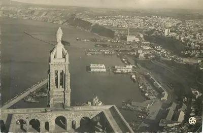 Oran — Vista geral da Basílica de Santa Cruz — Editor Sirecky
