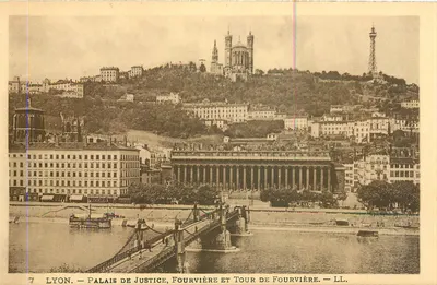 LYON. — PAŁAC SĄDU, WZGÓRZE FOURVIÈRE I WIEŻA FOURVIÈRE. — LL.