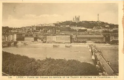 LYON — Mosty Pałacu Sprawiedliwości i Tilsitt oraz Coteau de Fourvière — LL. — nr 121