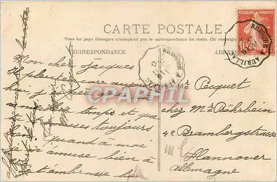 Cantal — Vic-sur-Cère. Zamek Rycerza Huttes (1560) zwany «Dom Wierności» — L’Hrondelle, Paryż — Rewers