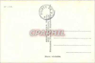 Souvenirs do Finistère — Douarnenez, Quimper, Concarneau, Audierne, Locronan, Ponte do Raz, Ploùgastel, Brest, Benodet, Guimiliau, Pleyben, St-Thégonnec, Morlaix — Editor Gréff, Paris — Verso