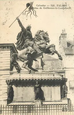 Falaise — Estátua de Guilherme o Conquistador — Calvados 346