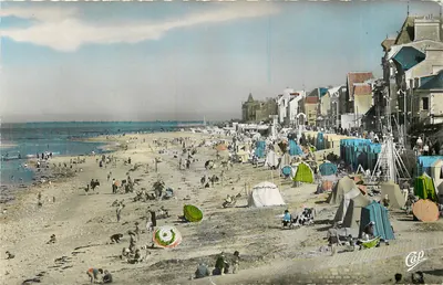 Praia de Calvados — vista animada — Câp