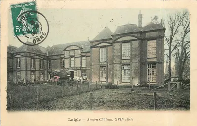 Laigle — Velho Castelo, século XVII — B.F. PARIS