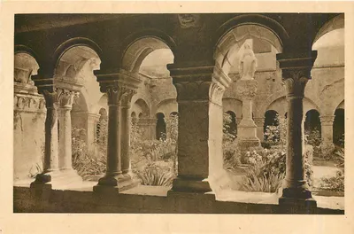 Abadia de Senanque - O Cloître e a Virgem da Inviolata — Hélio Audry, série 10