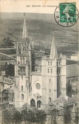 Mende - A Catedral — vista aérea — editor desconhecido, n° 178