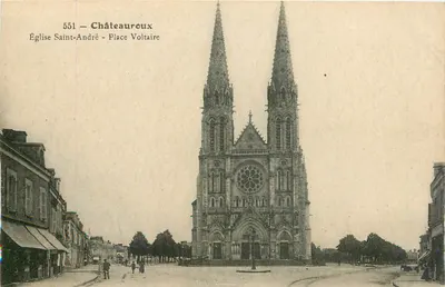 Igreja de São André - Praça Voltaire — Châteauroux — série 551