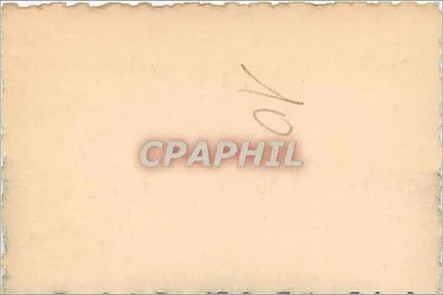 Cidade com igreja com torres pontiagudas — vista de campo — carta postal n°10 — Verso