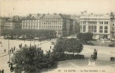 Le Havre — La Place Gambetta — LL. n°97