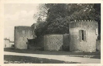 Chécojac — Castelo fortificado — editor Chécojac