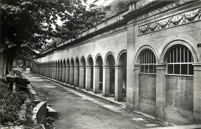 Ussat-les-Bains — Estabelecimento Termal Froxine — Ed. L'Anry, n° 42