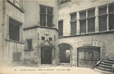 Lyon (Stare) - Hotel de Gadagne - B. F., Paryż