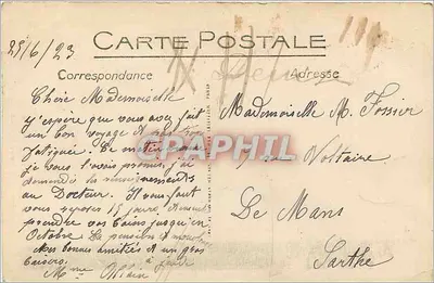 Bagnolles-de-l'Orne — Un bosque bajo con el establecimiento termal — LL — Reverso