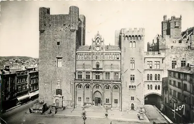 Narbonne — Hotel de Ville — editor Art Martel, n° 2420