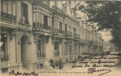 SAINT-NAZAIRE - As Villas do Boulevard do Oceano — Henri