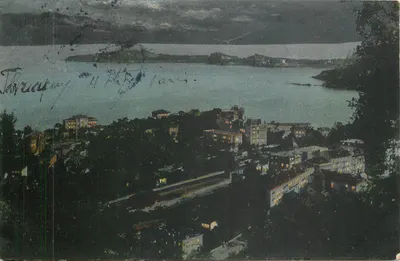 Vista noturna de Tessalônica — editor e número de série ilegíveis