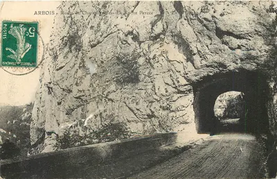 Bilhete postal antigo Arbois La Roche Percee