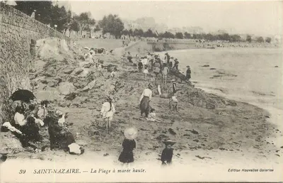 SAINT-NAZAIRE. — A Praia com maré alta. — Edição Nouvelles Galeries n°39