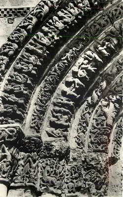 Abadia das Damas — Portal central (detalhe) — Coleção das Damas