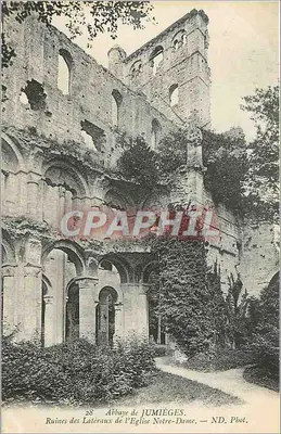 Ruínas dos Laterais da Igreja Nossa Senhora — Abadia de Jumièges — ND. Pbot.