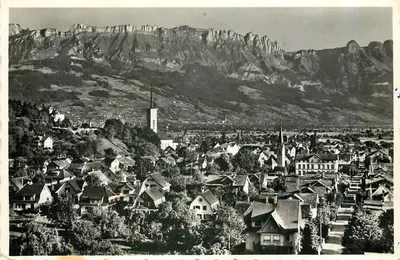 Buchs SG — mit den Kreuzbergen — Foto A. Eggenberger, Walzenhausen