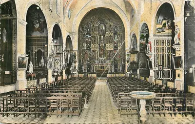 Interior da igreja — Collioire (P.O.) — editor NABBO