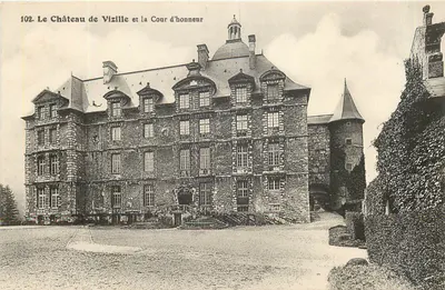 O Castelo de Vizille e a Cour d'honneur — n° 102 — Fotógrafo Mariotte, Grenoble