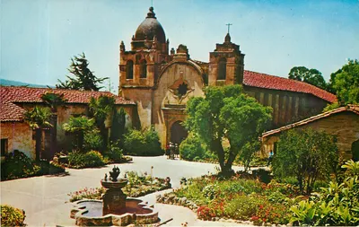 Misja San Carlos Borromeo — Carmel, Kalifornia — fotografia Johna H. Atkinsona, Jr.