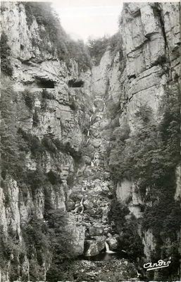 Les Grands Goulets — Cachoeira da Vernaison — Edição de Arte André, Grenoble