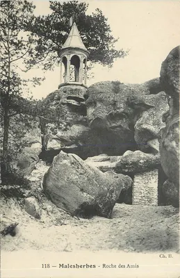 Malesherbes - Roche dos Amigos — pequena torre sobre rochedos — Ch. B. n°118