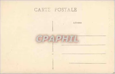 Germiény-des-Prés (Lotret) — Interno della Chiesa di N.-D. di Ptilié — Gruppo in legno - Pietre provenienti dall'antico Altare — Verso