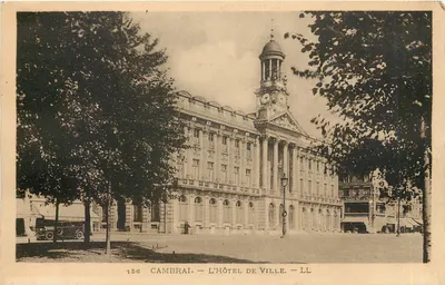 Cambrai — O Hotel de Ville — LL