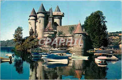 Castelo de Bort-les-Orgues — Base do Clube de Yachting da França — Edições 'La Grotte' de Vichy