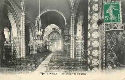 Civray — Interior da Igreja — Editor não identificado
