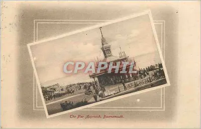 The Pier Approach, Bournemouth — vue do cais e da torre de relógio — éditeur non visible