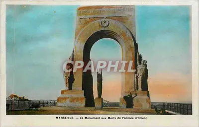 Marselha — Monumento aos Mortos da Armada Oriental — editor não visível