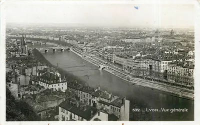Lyon — Vue générale — Édition des 4-Climats, n° 532