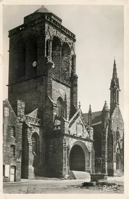 Locronan - Fachada da Igreja — Edições Nozaïs - Th. Ebochaud, Nantes