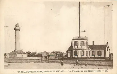 Cayeux-sur-Mer-Brighton-Français — O Farol e o Sémaphore — LL
