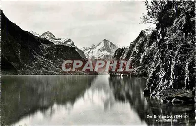 O Bristenstock (3074 m) — visto do Rütli — Photoglob-Wehrill AG, Zürich