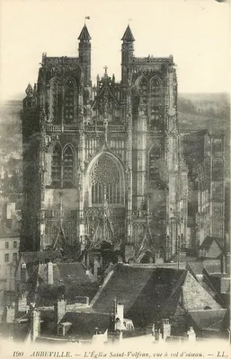 Abbeville — A Igreja de São Vulfrão, vista de cima — LL. n° 190