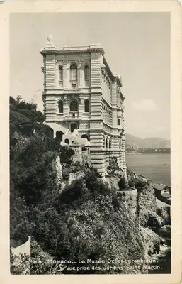 Mônaco — O Museu Oceanoográfico visto dos Jardins Saint-Martin — Edições Cigogna