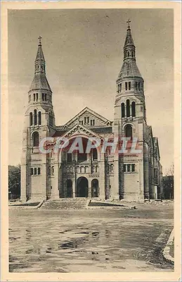 Périgueux (Dordogne) — A Igreja de São Martinho — Edição francesa