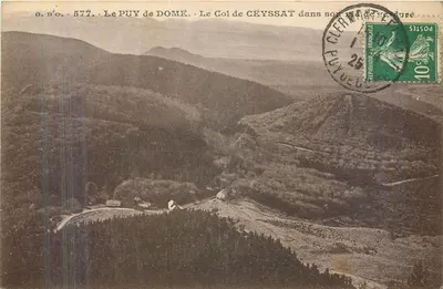 O PUY DE DOME - O Col de CÉYSSAT em seu ambiente — J. Gouttefanges, editor (R.-de-D.)
