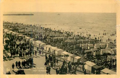 Bilhete postal antigo Blankenberghe A Praia