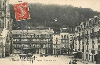Plemberières-les-Bains — Praça da Igreja (lado Sul) — Editor: André L. Darche