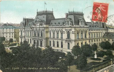 Lyon. Les Jardins de la Préfecture — éditeur L.V. V. C. n° 2645