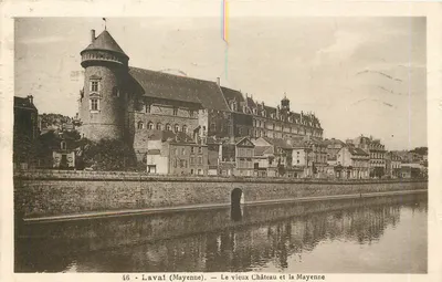 Lavai (Mayenne) — O velho Castelo e a Mayenne — Edição das Novas Edições, n°46